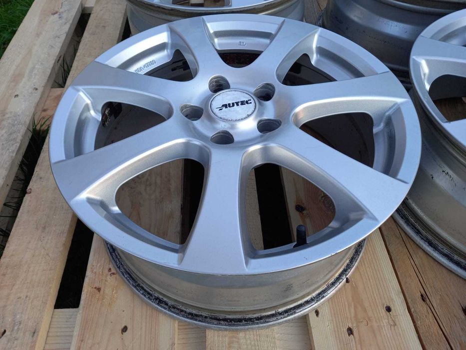 Диски VOLKSWAGEN VW Passat B6 B7 B8 GOLF 6 7 Octavia Титаны 5x112 R17