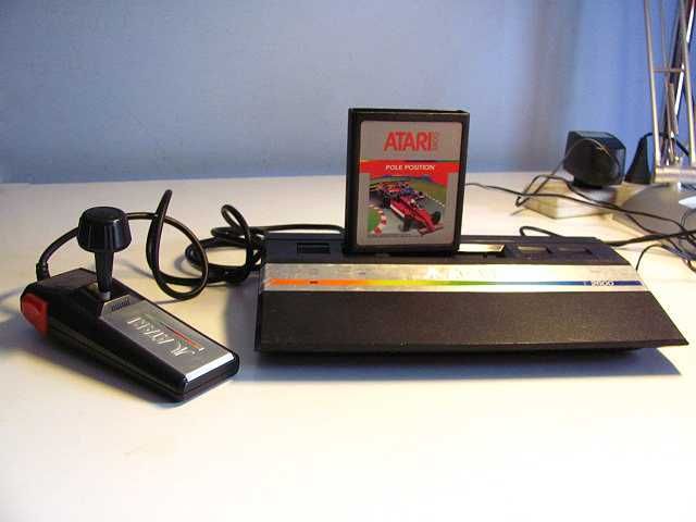 Oryginalna Konsola do gier Atari 2600 + 1 dżojstik + zasilacz