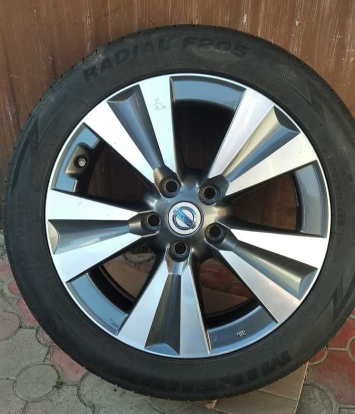 Диски nissan leaf Tekna Qashqai juke під гуму 215/50R17  5*114.3