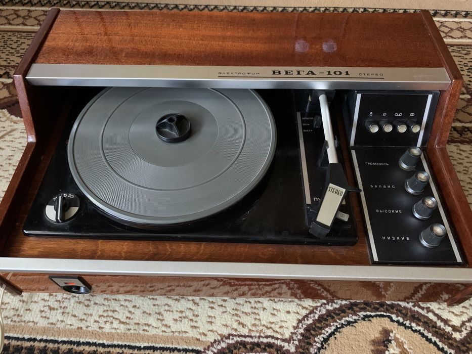 Електрофон «Вега-101» стерео