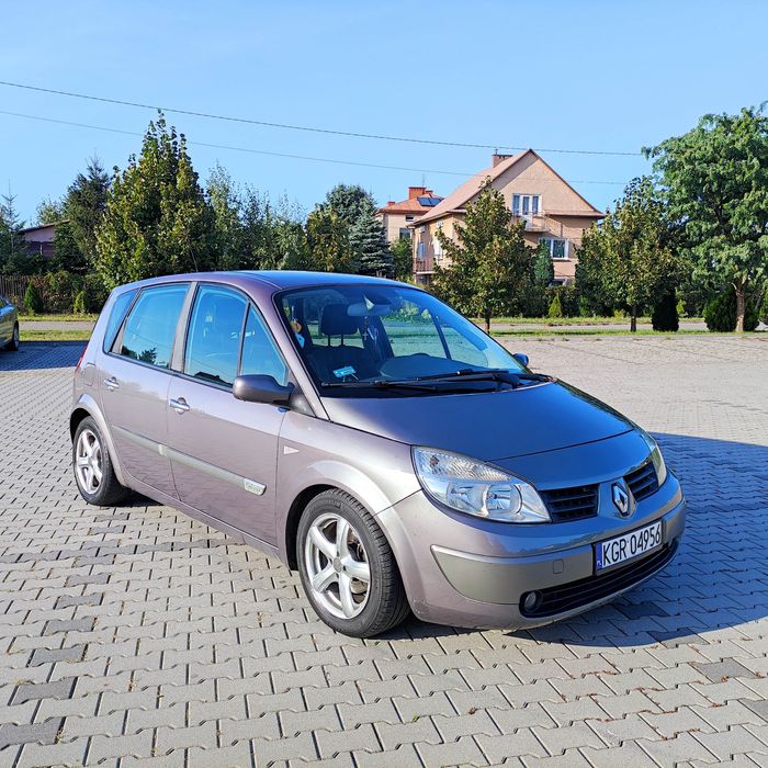Renault Scenic pancerny 1.6 benzyna ALU, klima, 2 kpl kół, opłacony
