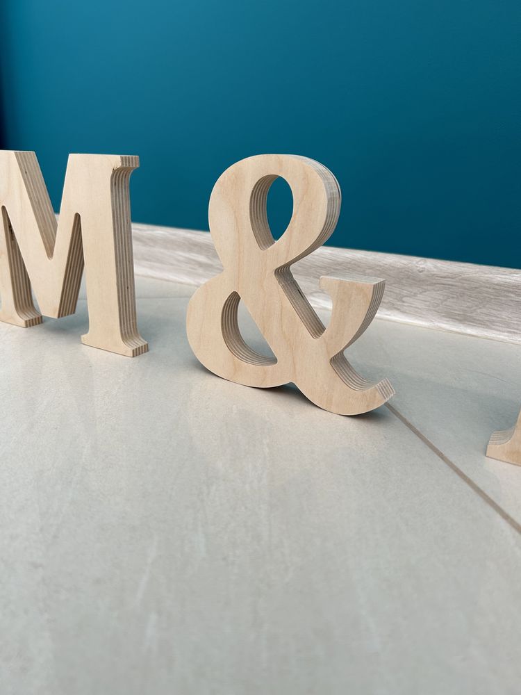 Drewniane litery K & M inicjały na ślub
