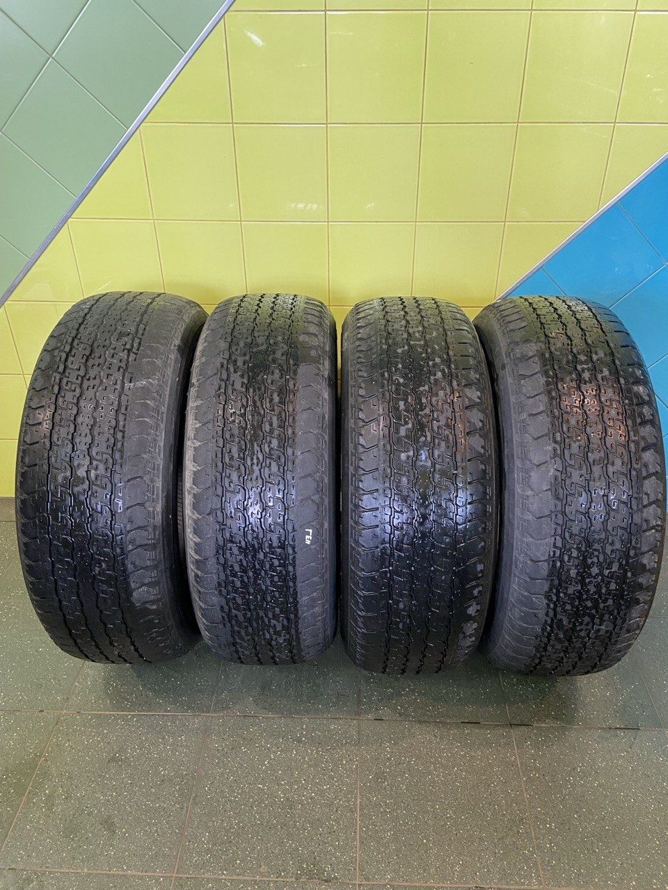 Зимова гума BRIDGESTONE Dueler 265/65R17 112S