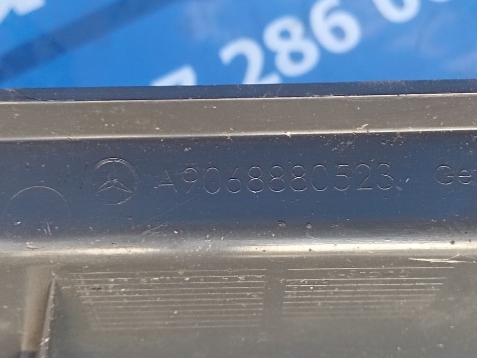 Решітка радіатора Sprinter W906 Спрінтер В906 Спринтер в 906