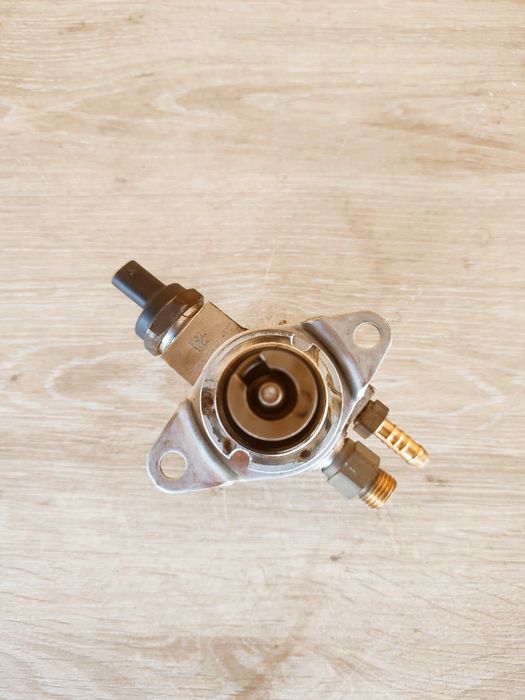 ТНВД 1.4 TSI CAX насос високого тиску Пассат Октавія Гольф топлевна