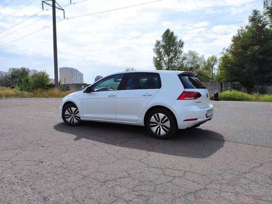 Volkswagen E-Golf