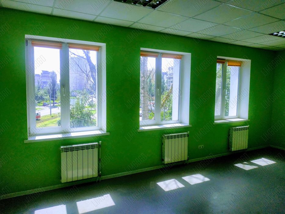 24/25/27/18 м2 кабінети з водою 4-й Л.Лук'яненка-Тимошенко/Оболонський