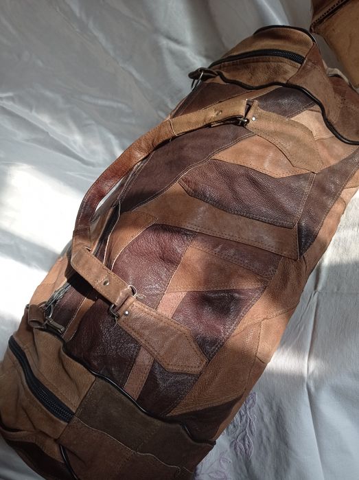 Сумка дорожня натуральна шкіра.