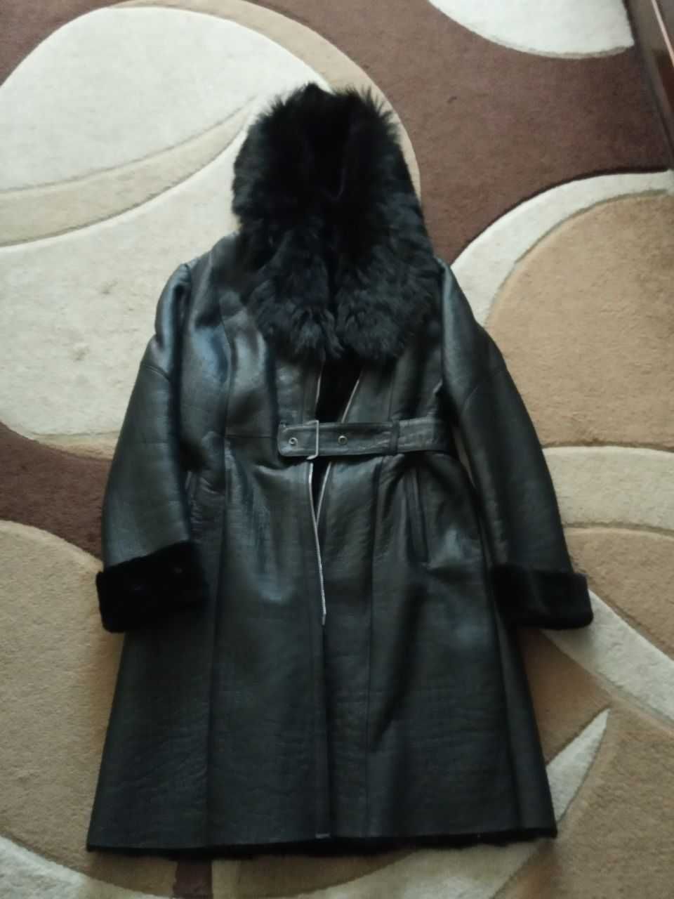 Натуральная дублёнка в идеальном состоянии Isnova Leather Collection