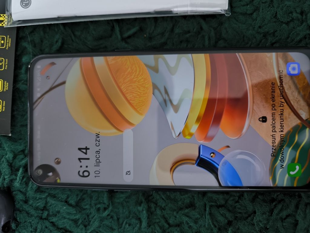 Smartfon LG K61 stan idealny