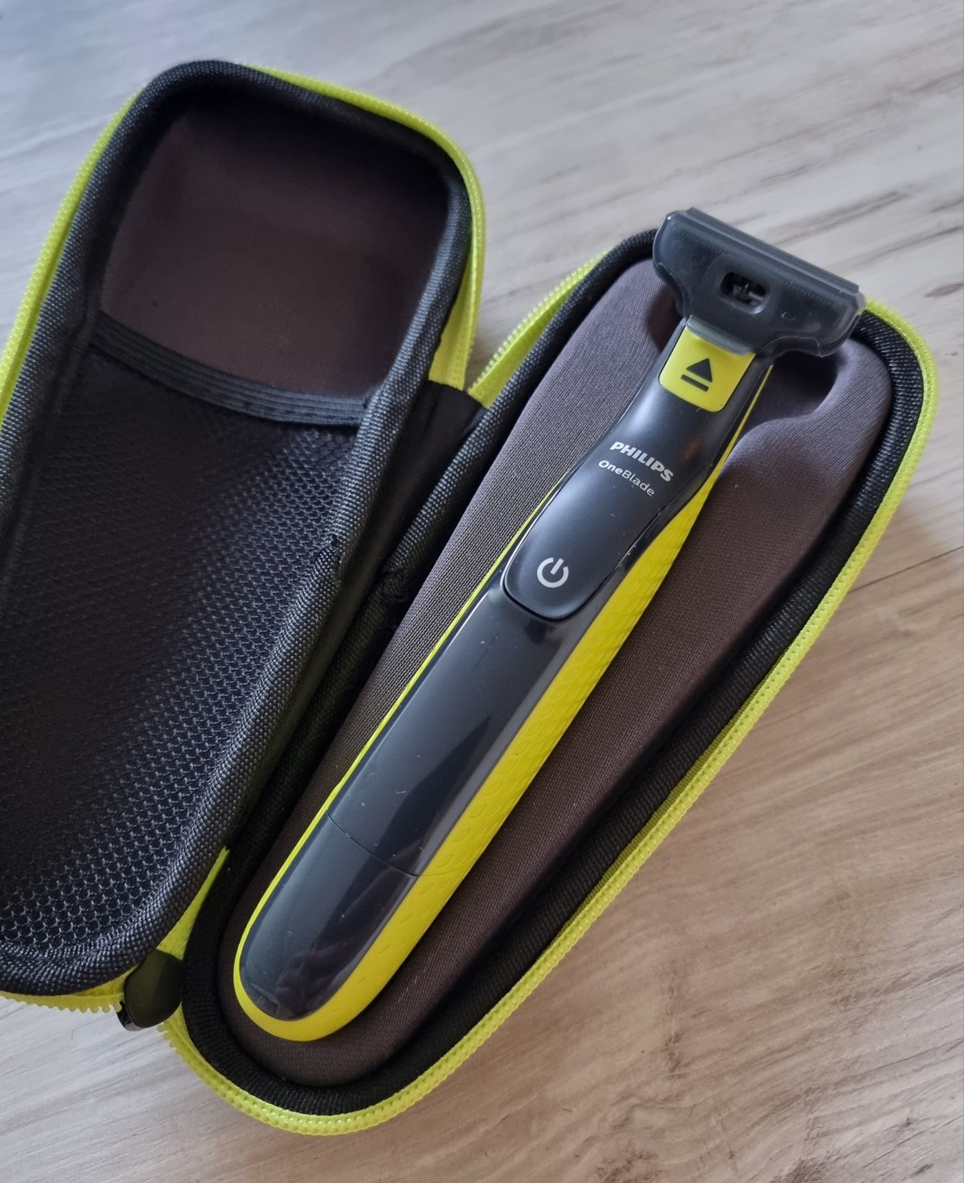 Golarka Philips OneBlade + komplet akcesoriów | Mało używana, jak nowa