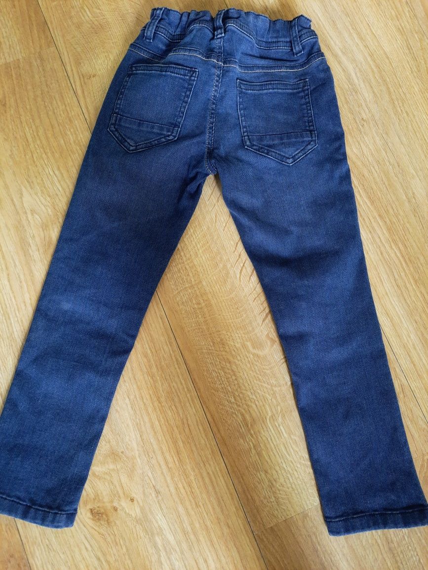 Spodnie, jeansy r. 110
