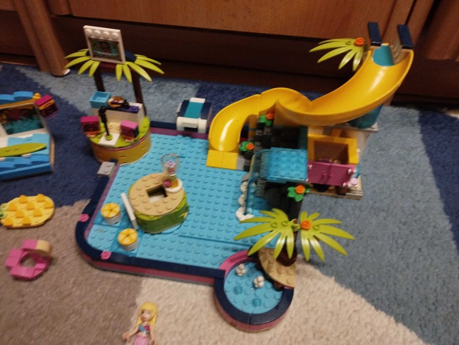 Klocki Lego Friends 41374 Impreza Andrei na basenie zjeżdżalnie