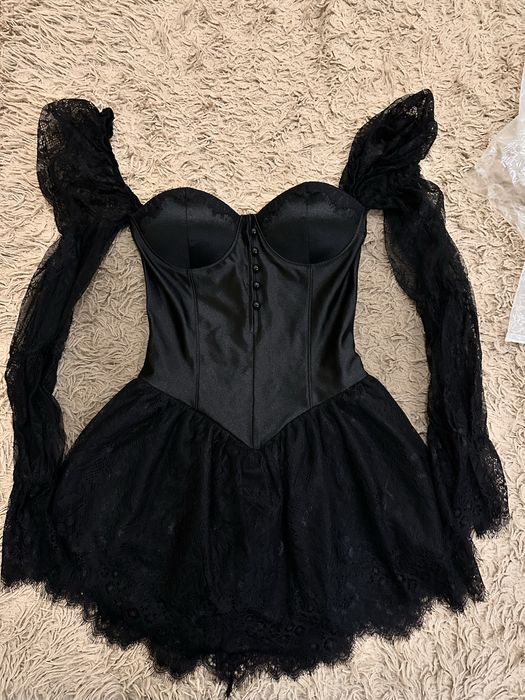 Платье короткое с шортиками новое