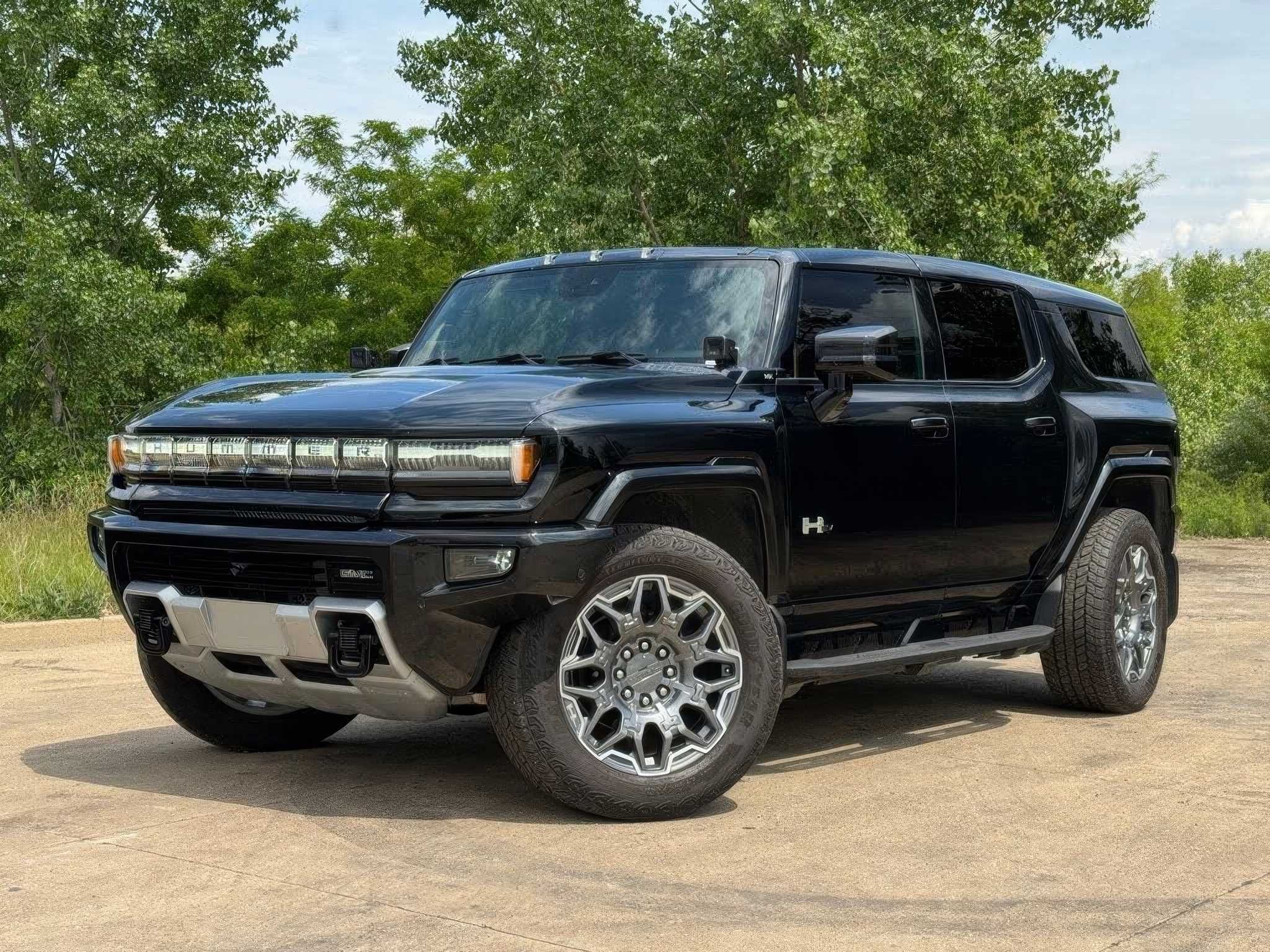 2024  Hummer  EV