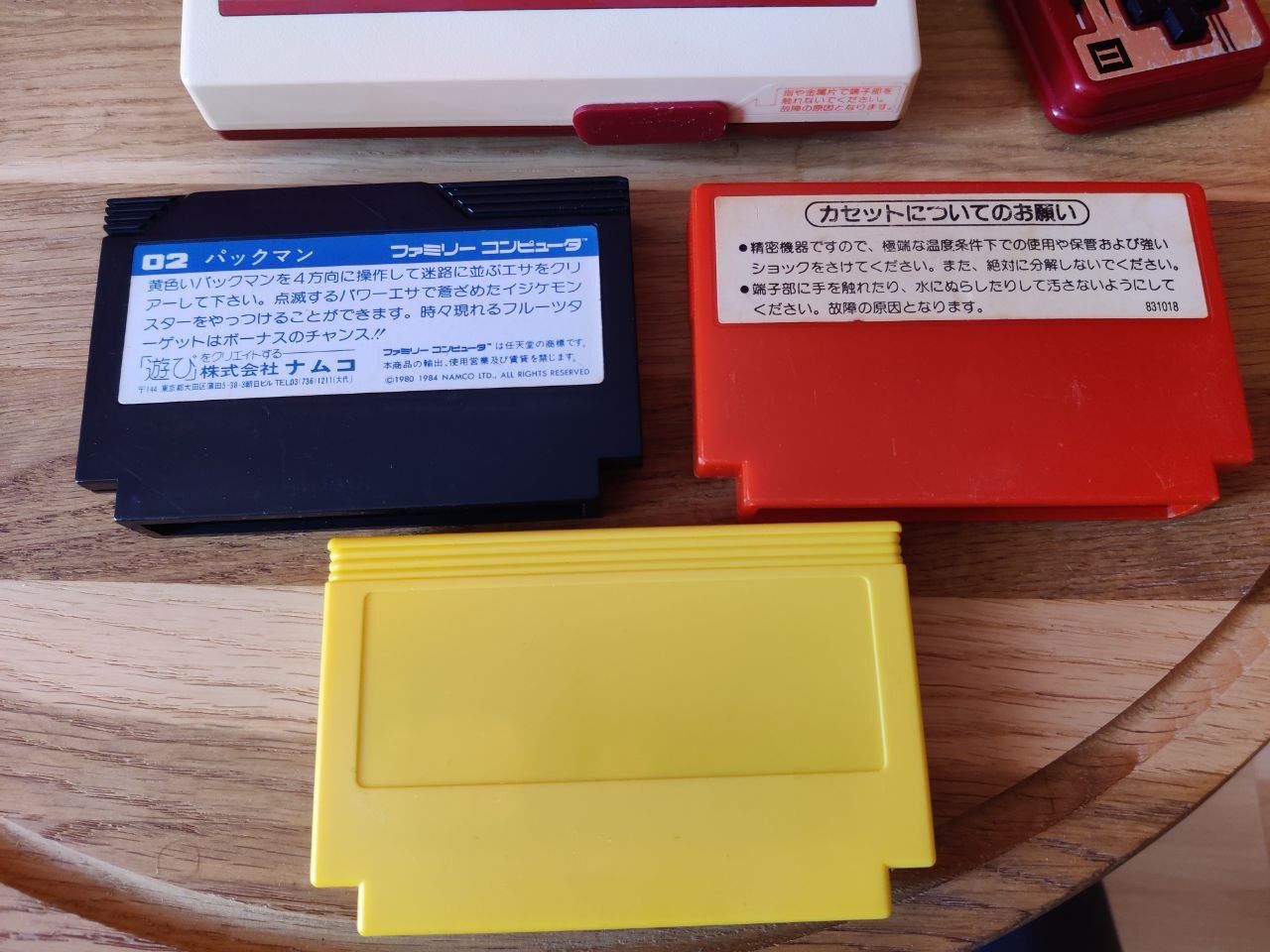 Картріджі Nintendo Famicom