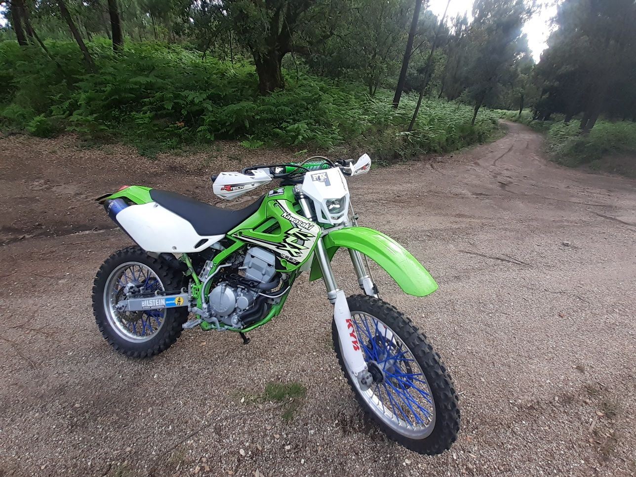 Vendo klx 300 r impecável matriculada