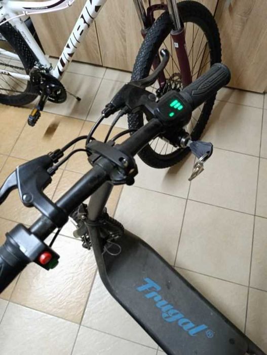Hulajnoga Elektryczna Frugal Odbiór osobisty!