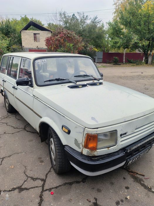 Авто для работи єкономна