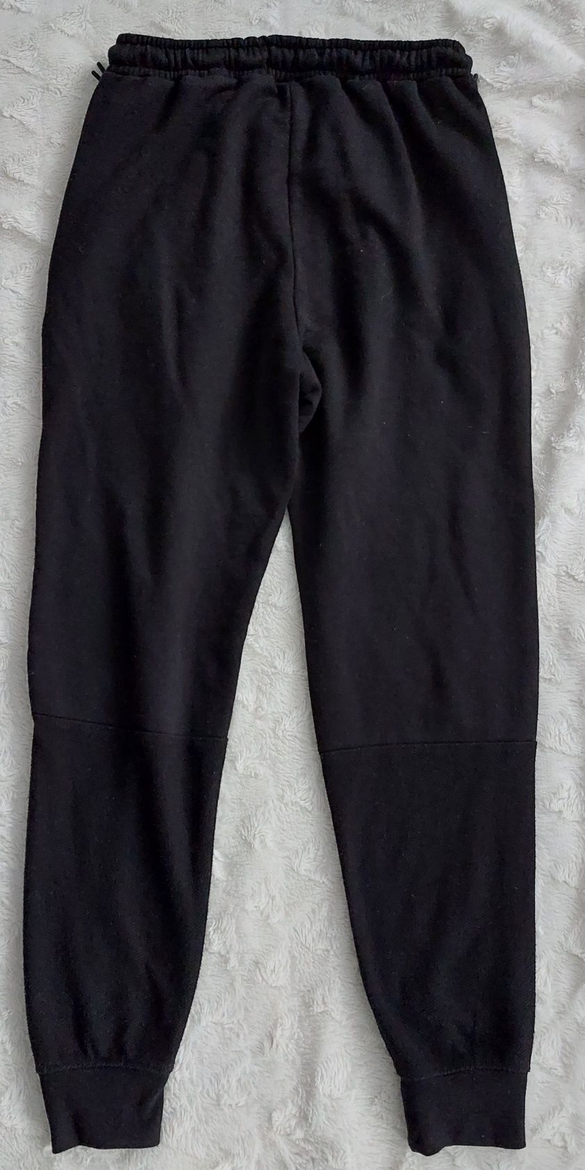 Spodnie dresowe chłopięce 164 czarne ZARA z kieszeniami na zamki