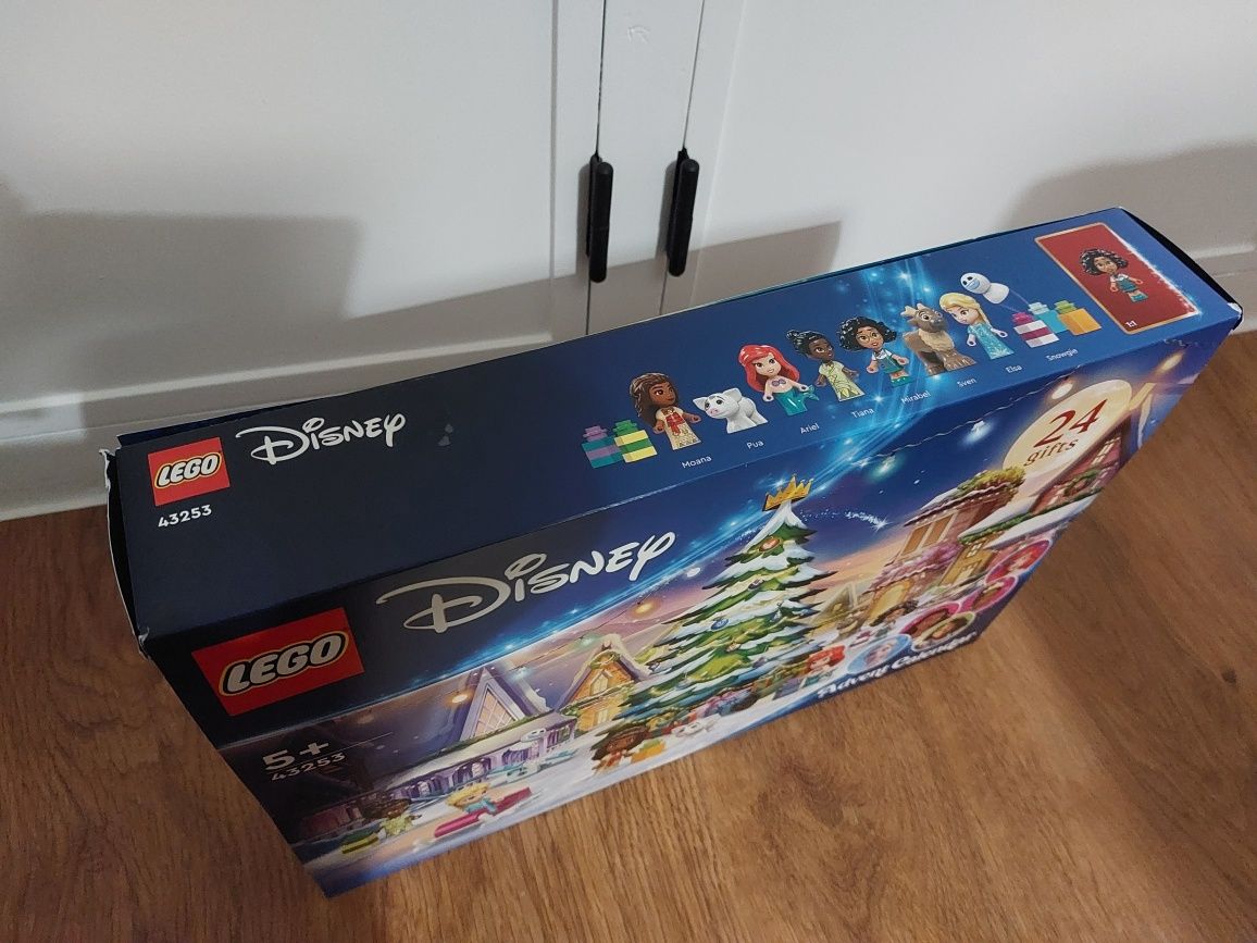 Lego 43253 Disney Advent Calendar