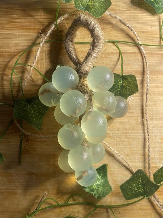 Мило-виноград ручної роботи