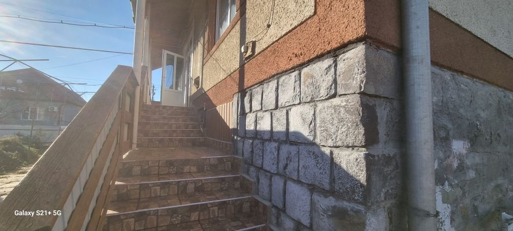 Будинок в Закарпатті, будинок в селі