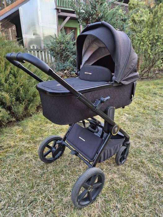 Wózek dziecięcy Venicci Upline All Black - zadbany