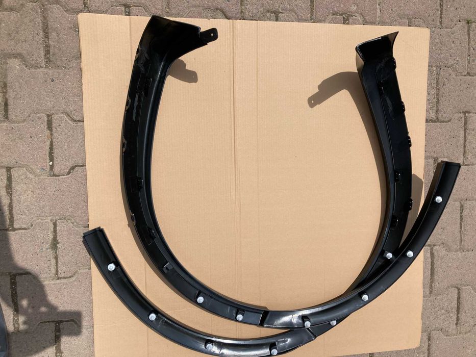 Арки задние Tesla Model X 15-21год.