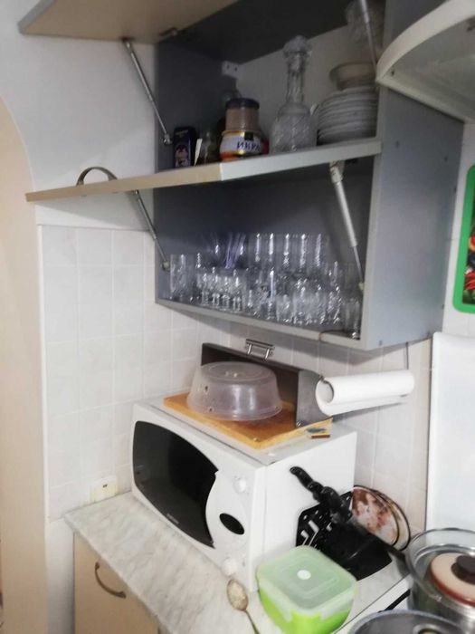 Продам Кухонную мебель