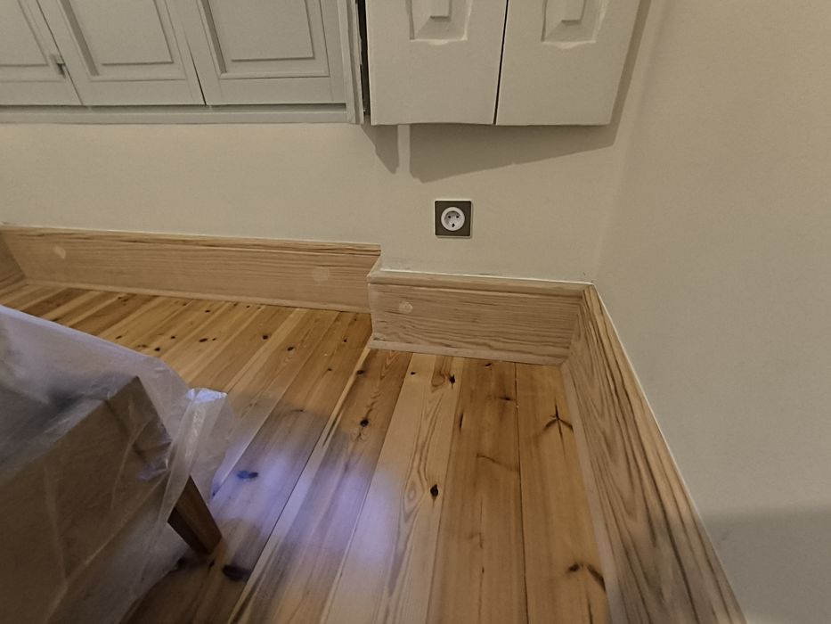 Carpinteiro/ferragens/serviços