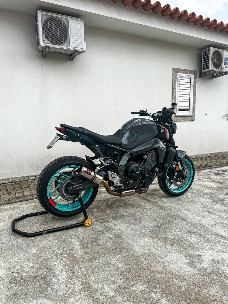Yamaha MT09 (35kw de livrete) 2023