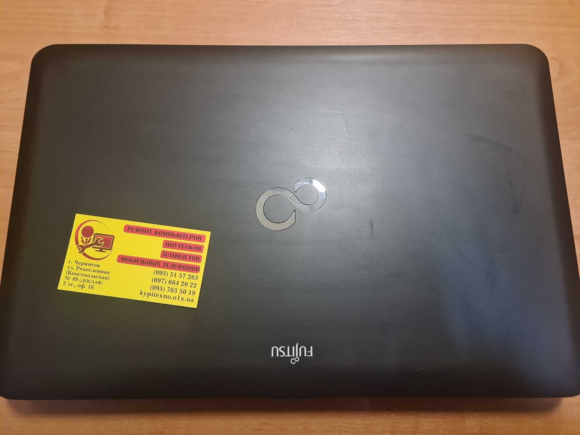 Ноутбук Fujitsu 15.6 Core i3 озу 4гб hdd 500 гб