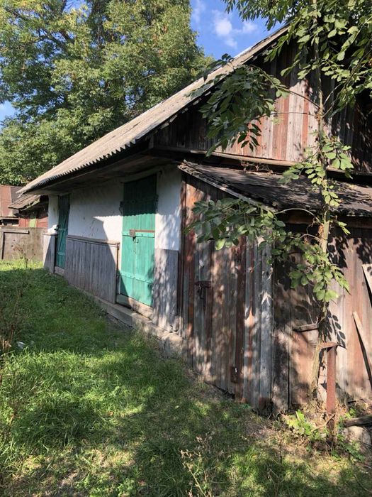 Будинок в селі Кобижча