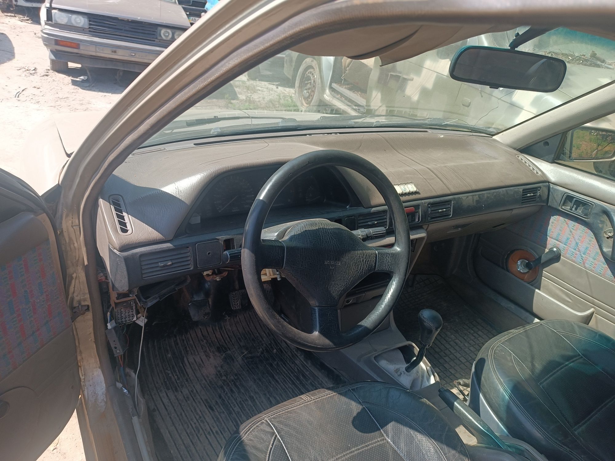 Mazda 323 BG (1989-1994) автошрот авторозборка запчастини