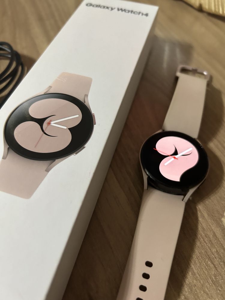 Samsung Galaxy Watch 4 Pink Gold SM-R860 40mm