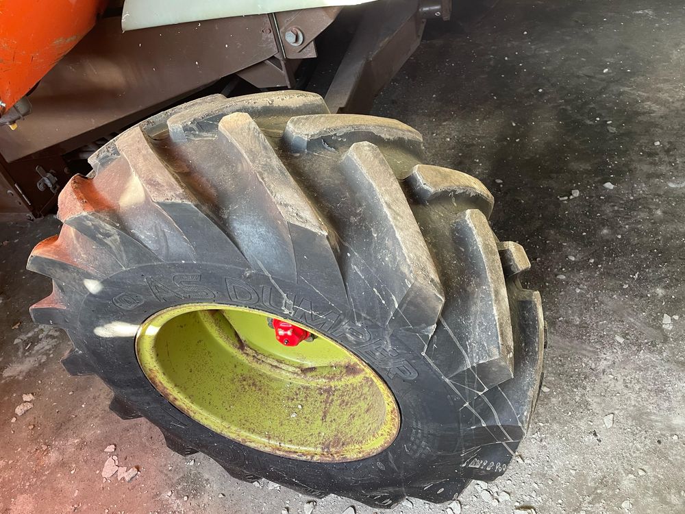 Комбайн Dronningborg D7200| як Massey Ferguson| ГІДРОХІД| 4.3м жатка