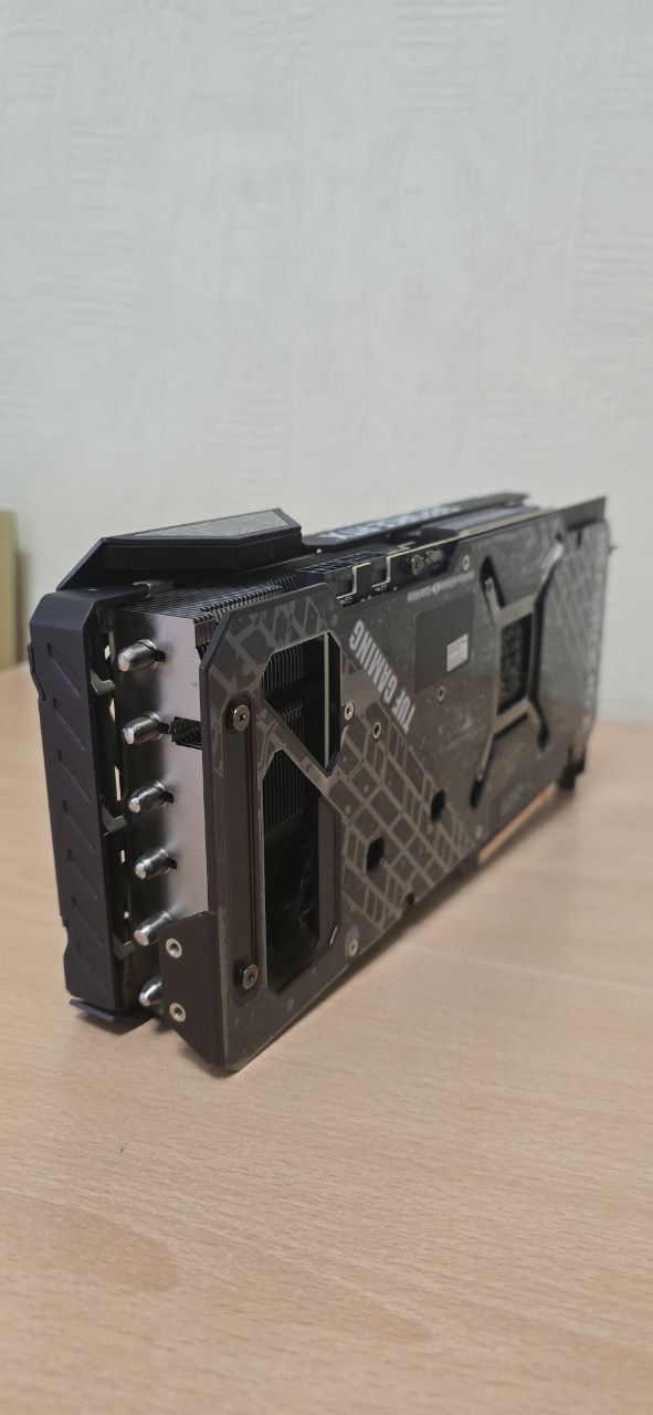 Asus Tuf RTX 3070Ti 8Gb