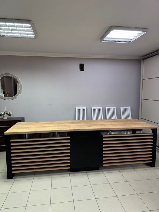 Продам офісний стіл на 2 робочих місця!!!