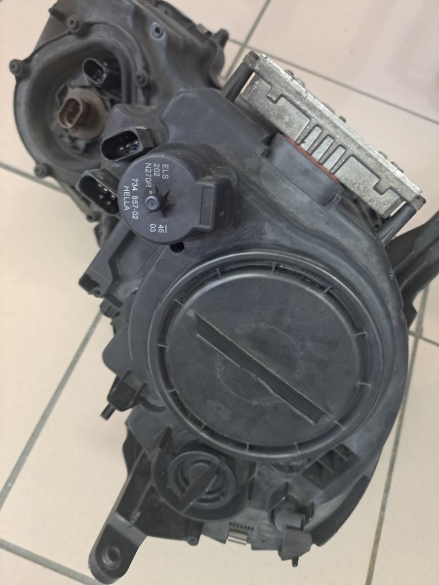 Otica mercedes E W211 e220