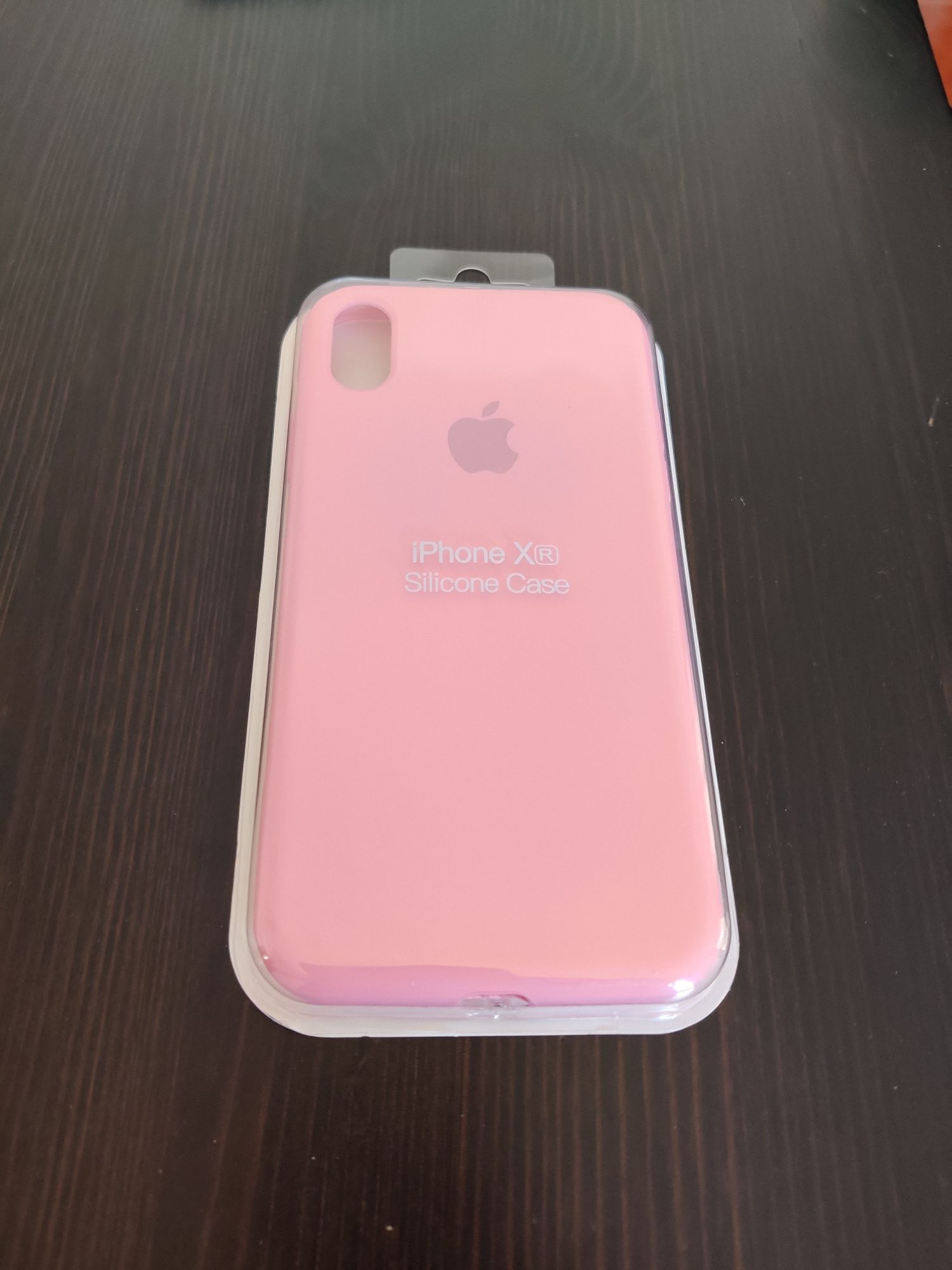 Capas iPhone XR c/ Logo Apple