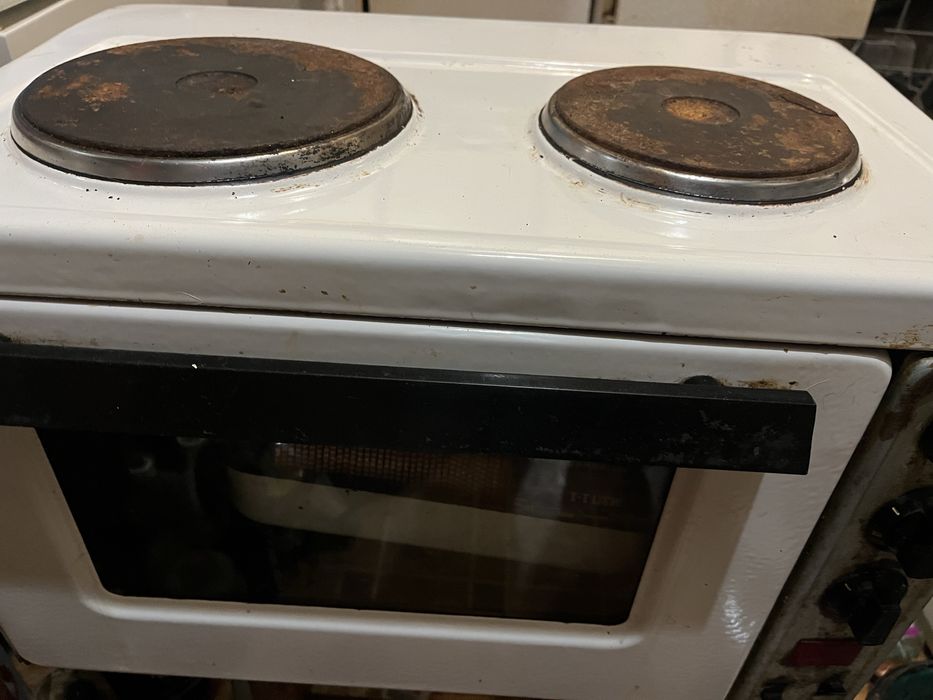 Плита электрическая с духовкой