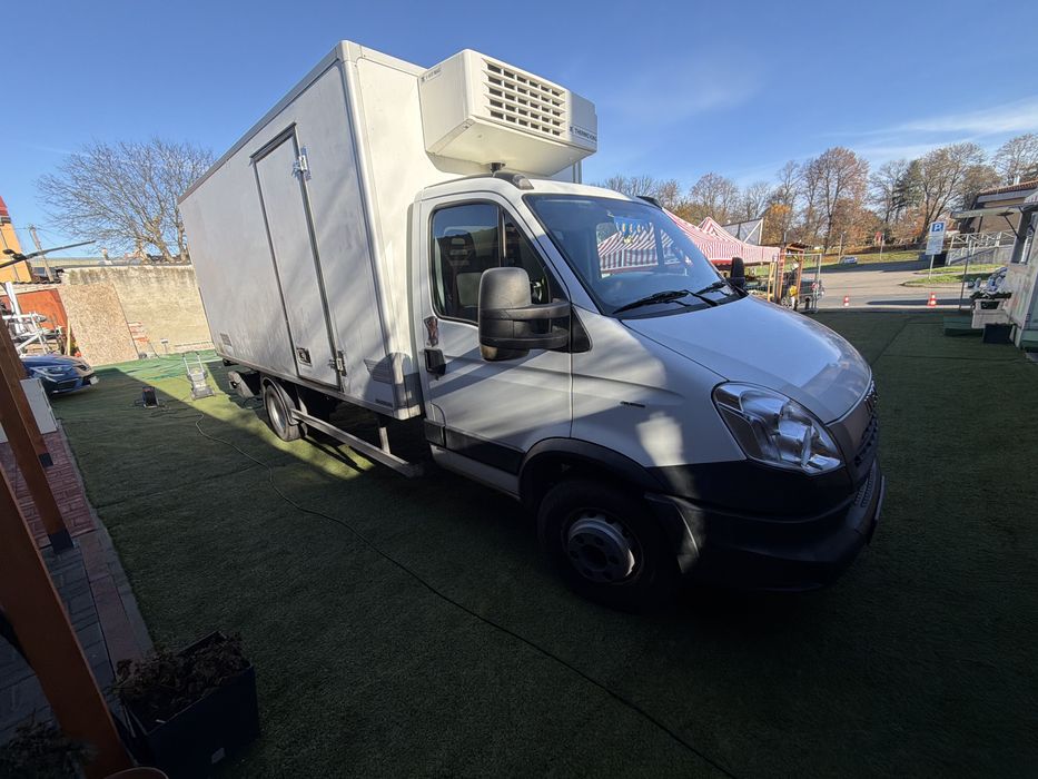 Uslugi transportowe / przeprowadzki i inne