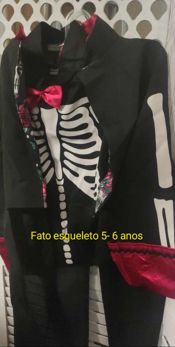 Fatos de Halloween e carnaval