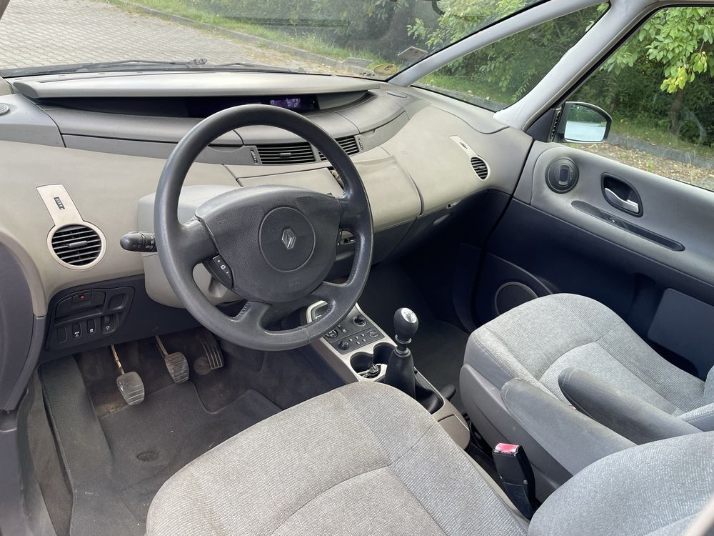 Renault Grand Espace IV 1.9 DCI 2004r. Xenon, panorama, navigacja.