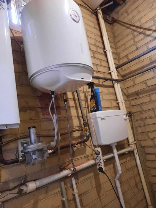 Ремонт на дому вытяжек духовок варочных электроплит микроволновок кофм