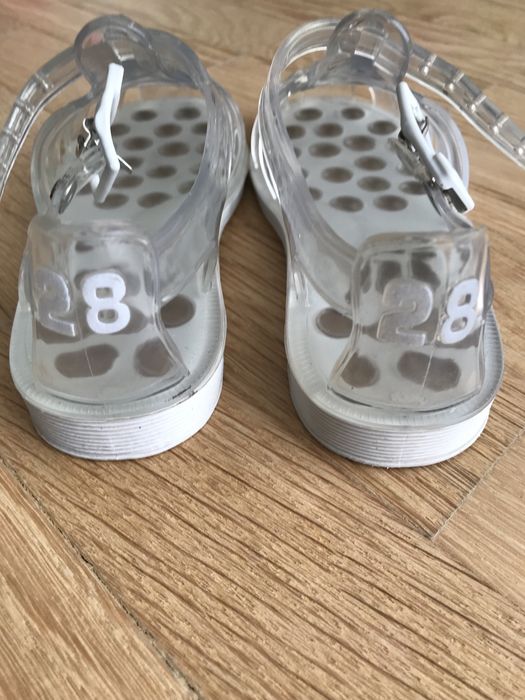 Sandálias Igor tamanho 28