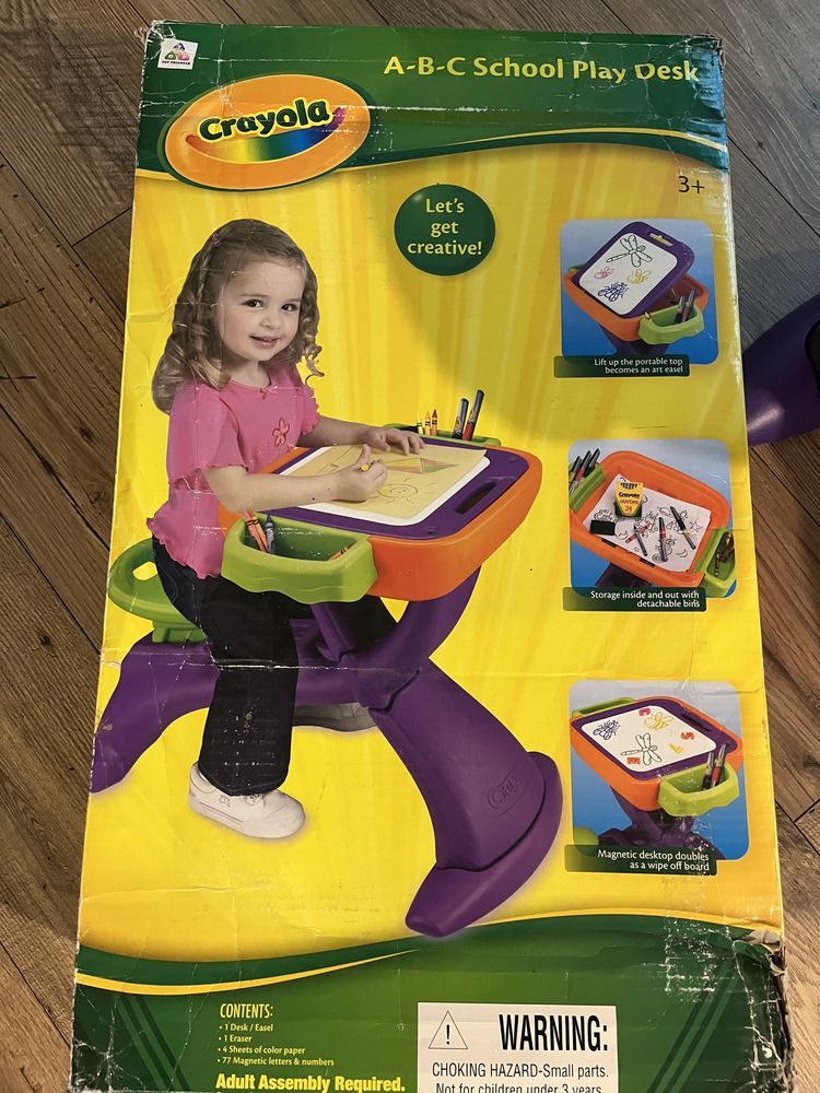 Stolik biurko dla dzieci