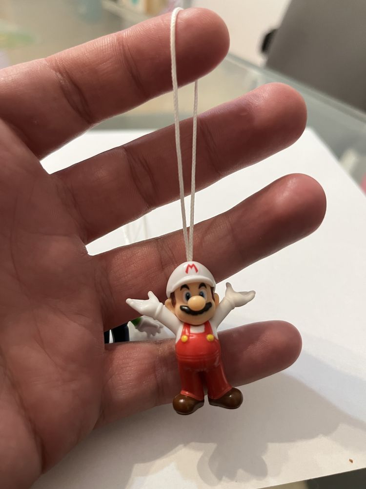 Boneco “Super Mario”