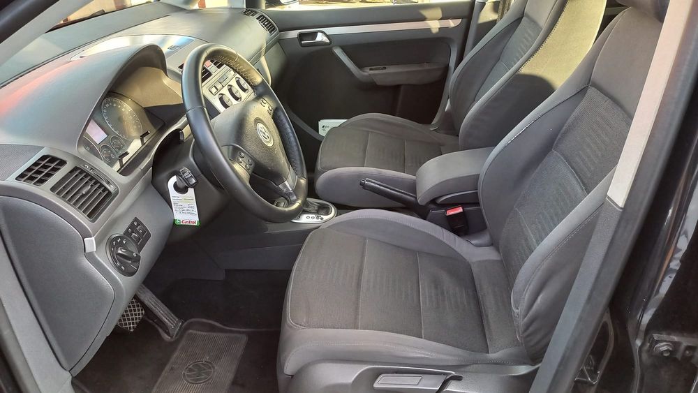 VW Touran 1.9 TDI Highline 7 Lugares